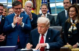 Índice de aprovação de Trump bate recorde em pesquisa da Fox News