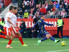O Atlético em boa forma venceu confortavelmente o Girona, por 3 a 0, na posição inferior