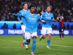 Neres dobra o Napoli e vence a Supercopa da Itália sobre o Bologna