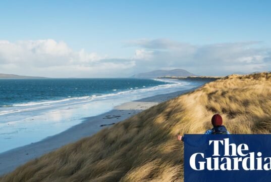 ‘Por £ 20 por noite em um dos lugares mais pacíficos do mundo’: as férias remotas favoritas dos leitores Europe Holidays