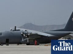 Afegãos já foram aclamados como heróis temem a deportação sob a administração Trump Trump