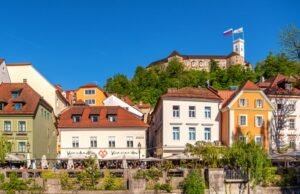 Bem-vindo à Eslovênia: a terra dos castelos medievais, vastas florestas e um esporte apaixonante. Eslovênia do seu jeito