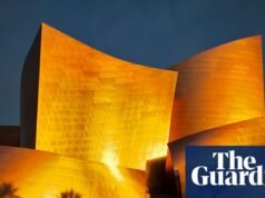 Formas ousadas e telescópios: a impressionante arquitetura californiana de Frank Gehry Frank Gehry