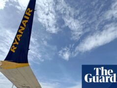 Ryanair multada em 256 milhões de euros por ’táticas abusivas’ para limitar a venda de bilhetes pelas agências de viagens online Ryanair