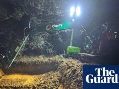 Milhares de pessoas em Hastings podem ter que passar o Natal sem água depois que um cano principal estourou. Leste de Sussex