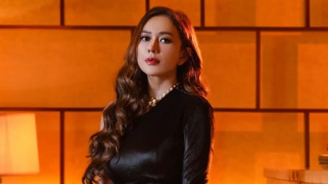 1766633790_658e824d6ccb0-aura-kasih_665_374.jpg