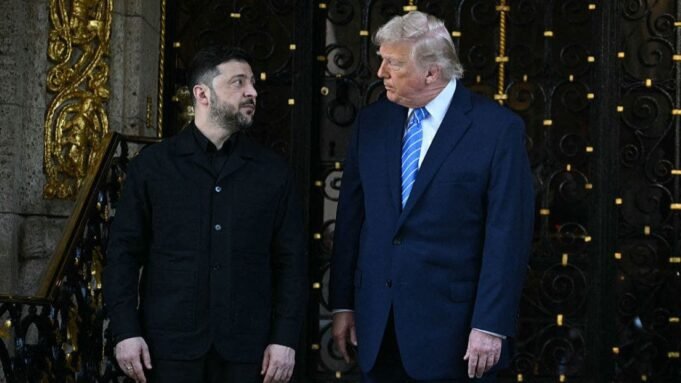 1766977259_trump-zelenskyy-mar-a-lago.jpg