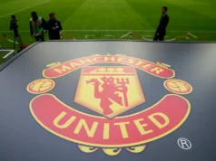 Manchester United cai no vermelho com aumento de receita após perder torneios europeus