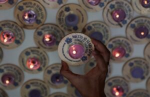 Um tribunal de Pequim ordenou que a Malaysia Airlines pagasse uma indemnização às famílias das vítimas do MH370