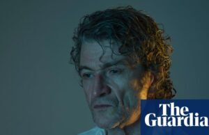 Serviço de John Tottenham Review – As confissões humorísticas de um livreiro mal-humorado | Imaginação