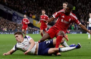 Conferência de imprensa da Premier League: Slot – O desafio de Van de Veen em Isak foi ‘imprudente’