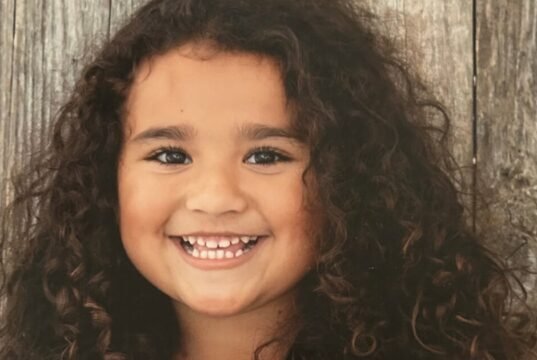 Corpo da garota desaparecida da Califórnia, Melody Buzzard, encontrado após busca de 2 meses, dizem fontes