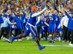 Florida DT Caleb Banks aceita convite para 2026 Panini Senior Bowl
