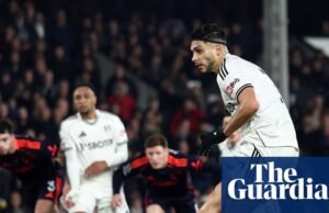 O rei dos pênaltis, Jimenez, interrompe o renascimento do Forest para libertar o Fulham do perigo. Primeira Liga