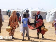 A rede de sanções dos EUA diz que está recrutando combatentes colombianos para a guerra civil do Sudão