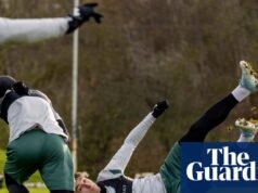 ‘Carregue como o Zaire em 74’: como os jogadores de futebol realmente treinam para bolas paradas