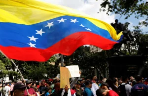 O carregamento de petróleo desacelera na Venezuela à medida que mais navios fazem meia-volta após novas interceptações nos EUA