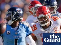 Resumo da NFL: Chiefs passam para QB3 após lesão de Minshew na derrota para Titans nfl