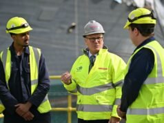 Os ministros prometeram 50.000 novos estágios para combater o desemprego juvenil