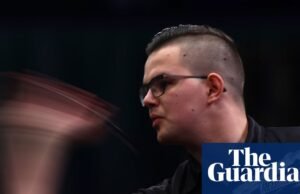 ‘Pode ser brutal’: o oponente de Luke Littler, Gian van Veen, sobre como superar o dardo da dartite na adolescência