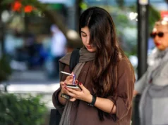 Irã prende organizador de maratona por mulher competir sem hijab