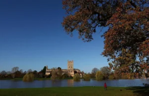 2025 pretende ser o ano mais quente já registrado no Reino Unido: Met Office