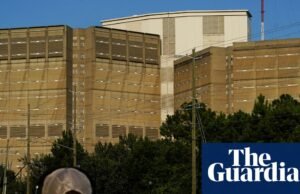 Três presidiários capturados na Flórida após escaparem da prisão perto de Atlanta, Flórida