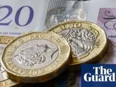 Cinco meses depois de me reformar, ainda devo £21.300 ao Regime de Pensões da Função Pública. assuntos do consumidor