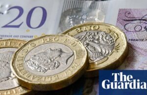 Cinco meses depois de me reformar, ainda devo £21.300 ao Regime de Pensões da Função Pública. assuntos do consumidor