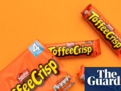 Toffee Crisp e Blue Ribbon não serão mais chamados de “chocolate” após uma mudança na receita. Chocolate