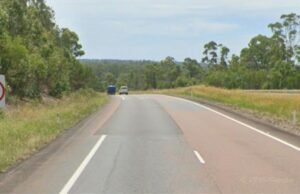 Piloto jogado de motocicleta em acidente fatal na rodovia NSW ao sul de Taree