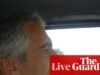 Novo lote de arquivos de Epstein divulgado inclui mais menções a Trump – US Politics Live | Notícias dos EUA