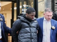 Chris Boyd suspeito de atirar é acusado de tentativa de homicídio