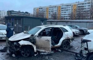 O general russo Fanil Sarvarov foi morto por uma bomba debaixo do seu carro em Moscou.