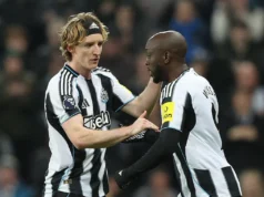 Wissa está muito feliz com sua tão esperada estreia no Newcastle