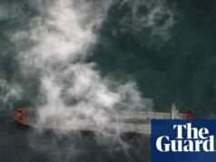 Rússia e China prometem apoio à Venezuela enquanto Trump aumenta a pressão sobre Maduro. Venezuela