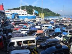 D-5 Natal, 183.581 pessoas e 47 mil veículos cruzam o Estreito de Sunda