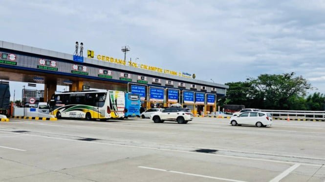 68236d359e689-gerbang-tol-cikampek-utama_665_374.jpeg