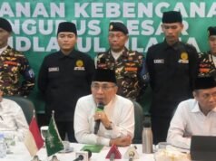 Zulfa Mustofa torna-se presidente interina do PBNU, Gus Yahya insiste na recusa de participação