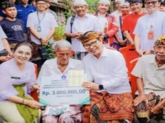 Moradores de Badung Bali com mais de 75 anos recebem ‘presente’ de IDR 3 milhões
