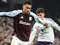 Morgan Rogers domina, Aston Villa vence o Manchester United por 2 a 1