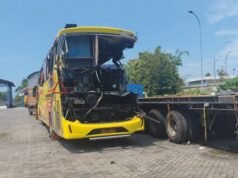 Acelerando a identificação de 16 corpos de vítimas de acidentes de ônibus na estrada com pedágio de Semarang, a Polícia Regional Central de Java abriu um posto de comando Devi no Hospital Kariyadi