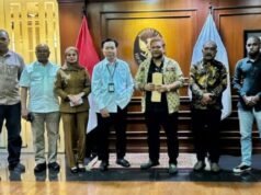 Senador da PFM ajuda a lutar pelo processo de pessoal da ASN em Papua