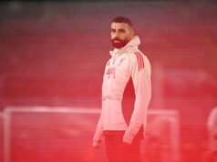 🚨 Oficial: Salah ficou de fora da escalação do Liverpool para enfrentar o Inter de Milão