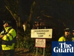 Grupo Sussex lança contestação legal sobre planos de abrigar requerentes de asilo em instalações militares Imigração e asilo