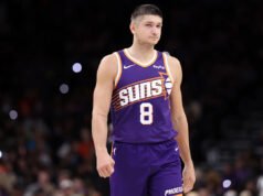 Copa da NBA: Grayson Allen, do Suns, foi expulso após empurrar Chet Holmgren para o chão em confronto contra Thunder
