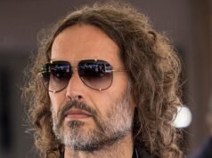 Russell Brand enfrenta novas acusações de estupro e agressão sexual