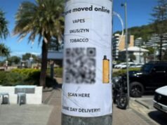 A blitz vape de Queensland empurra vendedores ilegais on-line e para as ruas