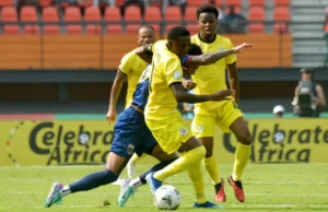 Dominguez, de Moçambique, se tornará o segundo jogador mais velho da Copa das Nações