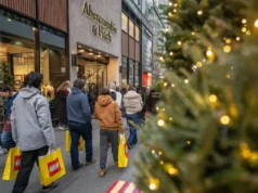 Crescimento económico dos EUA dispara no terceiro trimestre, nível mais alto em dois anos